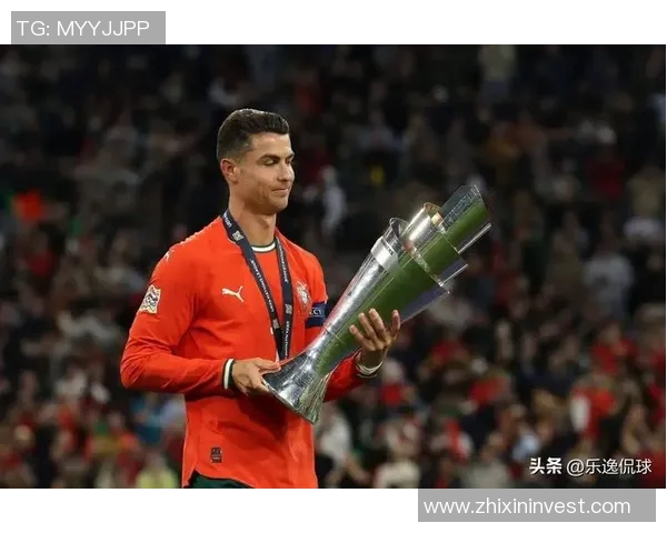 足球明星回顾精彩瞬间重温进球时刻的激情与荣耀 足球明星回顾精彩瞬间重温进球时刻的激情与荣耀